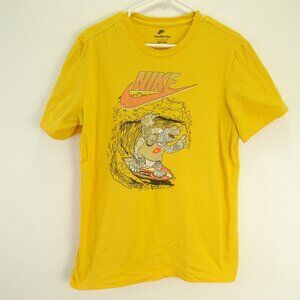 The Nike Tee T-Shirt Men's Medium